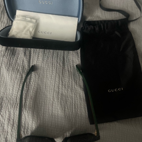 Gucci sunglasses - Picture 4 of 11